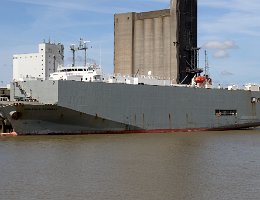 MALACCA HIGHWAY - 138m [IMO:9235414] Autotransporter (Vehicles Carrier) Aufnahme: 2018-07-07 Baujahr: 2001 | DWT: 6864t | Breite: 23m | Ladekapazität: 1811 CEU