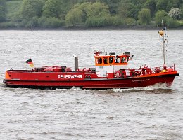 OBERBAURAT SCHMIDT - 24m [KEINE IMO-NUMMER] Feuerwehr Aufnahme: 2019-05-10 Baujahr: 1980 | Breite: 5,60m | Tiefgang: 1,960m Maschinenleistung: 750 PS