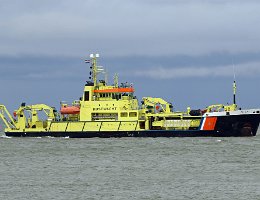 ARCA - 83m [IMO:9167966] Küstenwache Aufnahme: 2016-04-28 Baujahr: 1998 | DWT: 2034t | Breite: 13m