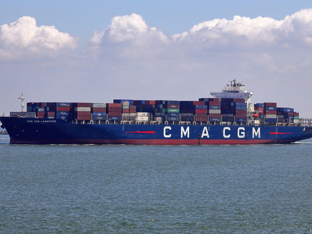Groß-Containerschiffe - CMA CGM