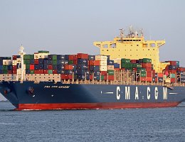 CMA CGM AMAZON - 300m (ex) [IMO:9706308] Containerschiff (Container ship) Aufnahme: 2016-01-18 Neuer Name: AKADIMOS Baujahr: 2014 | DWT: 115145t | Breite: 48m | Tiefgang: 14,50m |...