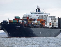 E.R. LONDON - 279m [IMO:9214202] Containerschiff (Container ship) Aufnahme: 2016-03-19 Baujahr: 2000| DWT: 67566t | Breite: 40m | Tiefgang: 14m | Ladekapazität: 5762 TEU...