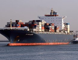 E.R. SANTA BARBARA - 300m (n) (ex) [IMO:9285689] Containerschiff (Container ship) Aufnahme: 2018-07-27 Neuer Name: GSL KALLIOPI Ex: MSC SEATTLE, COSCO SEATTLE Baujahr: 2004 | DWT: 93728t |...