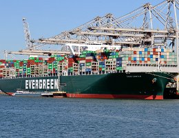 EVER GENTLE - 400m [IMO:9820922] Containerschiff (Container ship) Aufnahme: 2020-05-30 Baujahr: 2019 | DWT: 199489t | Breite: 59m | Tiefgang: 16,0m | Ladekapazität: 20388 TEU...