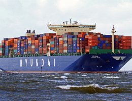 HYUNDAI HOPE - 366m [IMO:9637234] Containerschiff (Container ship) Aufnahme: 2014-04-14 Baujahr: 2014 | DWT: 152700t | Breite: 48m | Tiefgang: 14,0 | Ladekapazität: 13100 TEU...