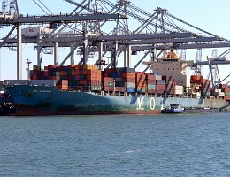 MOL GUARDIAN - 275m [IMO:9535175] Containerschiff (Container ship) Aufnahme: 2020-05-30 Baujahr: 2011 | DWT: 71416t | Breite: 40m | Tiefgang: 14,0m | Ladekapazität: 5605 TEU...