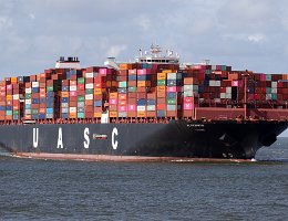 AL MASHRAB - 368m [IMO:9732319] Containerschiff (Container ship) Aufnahme: 2020-08-23 Baujahr: 2016 | DWT: 149360t | Breite: 51m | Tiefgang: 15,5m | Ladekapazität: 14993 TEU...
