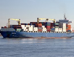 AUSTRAL - 226m (n) [IMO:9399777] Containerschiff (Container ship) Aufnahme: 2019-02-15 Ex-Name: CMA CGM POINTE CARAI Baujahr: 2008 | DWT: 35555t | Breite: 31m | Tiefgang: 11,5m |...