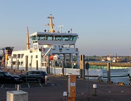 FRISIA II - 64m [IMO:7723974] Autofähre (Car ferry) Aufnahme: 2018-09-27 Baujahr: 1978 | DWT: 214t | Breite: 12m Maschinenleistung: 1600 KW | Geschwindigkeit: 12 kn