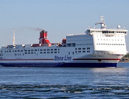 STENA TRANSIT - 212m [IMO:9469388] Autofähre (Car ferry) Neuaufnahme: 2020-05-30 (2015-11-11) Baujahr: 2011 | DWT: 8420t | Breite: 32m | Tiefgang: 6,3m Maschinenleistung: 21600 KW |...