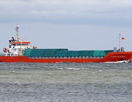 LADY HESTER - 98m [IMO:9467249] Frachtschiff (General Cargo) Aufnahme: 2016-04-28 Baujahr: 2011 | DWT: 3500t | Breite: 13,40m | Tiefgang: max. 5,60m Maschinenleistung: 2730 KW |...