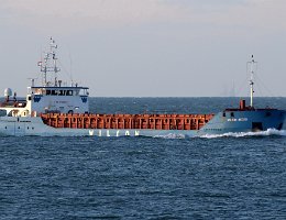 WILSON AVEIRO - 88m [IMO:9375850] Frachtschiff (General Cargo) Aufnahme: 2019-10-30 Baujahr: 2008 | DWT: 3606t | Breite: 12,40m | Tiefgang: 5,14m Maschinenleistung: 1200 KW...