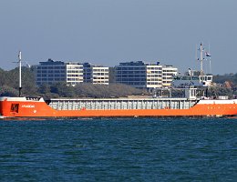 AMADEUS - 87m (ex) [IMO:9281592] Frachtschiff (General Cargo) Neuer Name: ARAMIS Aufnahme: 2015-10-10 Baujahr: 2003 | DWT: 2250t | Breite: 11m | Tiefgang: 3,79m Maschinenleistung:...