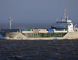 SCOT MARINER - 90m [IMO:9243916] Frachtschiff (General Cargo) Aufnahme: 2016-12-27 Baujahr: 2001 | DWT: 3313t | Breite: 13,75m | Tiefgang: max. 4,92m Maschinenleistung: 1950 KW |...