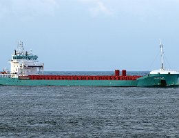 MERIDIAAN - 128m [IMO:9385881] Frachtschiff (General Cargo) Aufnahme: 2017-12-01 Baujahr: 2010 | DWT: 8044t | Breite: 15,86m | Tiefgang: 6,80m Maschinenleistung: 2998 KW |...