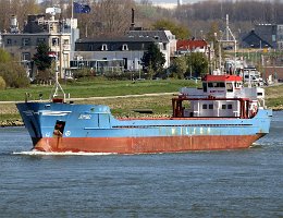 JUMBO - 89m [IMO:8518297] Frachtschiff (General Cargo) Aufnahme: 2019-04-10 Baujahr: 1987 | DWT: 3697t | Breite: 14,18m | Tiefgang: 4,96m Maschinenleistung: 1191 KW |...