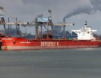Capesize - Massengutfrachter (über 100.000 tdw) ohne Kräne