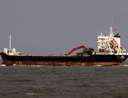 AASLI - 101m [IMO:9060778] Massengutfrachter (Bulk Carrier) Aufnahme: 2018-12-30 Baujahr: 1994 | DWT: 6630t | Breite: 15,95m | Tiefgang: 7,06m Maschinenleistung: 2026 KW |...