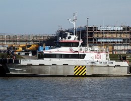 CHURCH BAY - 26m [IMO:9787053] Crew Boat Aufnahme: 2018-02-18 Baujahr: 2014 | Breite: 8m | Tiefgang: 1,60m Maschinenleistung: 2212 KW | Geschwindigkeit: 29 kn