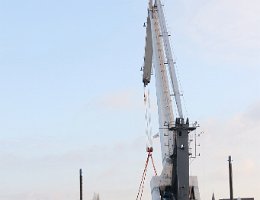 BHV ATHLET - 40m [KEINE IMO-NR.] Hafenkran (Crane Ship) Aufnahme: 2017-12-29 Baujahr: 1969 | Breite: 22,40m | Tiefgang: 2,62m Maschinenleistung: 956 KW Kran: max. 100t