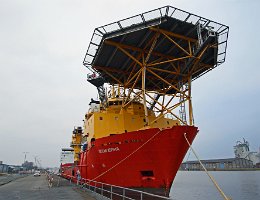 OCEAN ZEPHYR - 87m [IMO:9000625] Versorgungsschiff (Offshore Supply Ship) Aufnahme: 2017-02-12 Baujahr: 1991 | DWT: 3476t | Breite: 18m | Tiefgang: 6,15m Maschinenleistung: 4922...