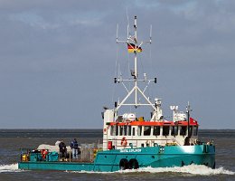 COASTAL EXPLORER - 25m [IMO:9121986] Versorgungsschiff (Offshore Supply Ship) Neuaufnahme: 2017-04-11 Baujahr: 1994 | DWT: 103t | Breite: 7m | Tiefgang: 0,80m Maschinenleistung: 130...