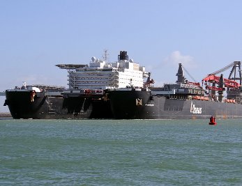 Kranschiffe Crane ships