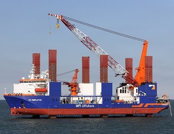 Offshore- Windkraftanlagen- Errichterschiffe
