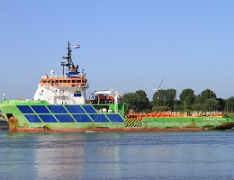 FAIRMOUNT SHERPA - 75m (ex) [IMO:9315563] Offshoreschlepper (Tug) Neuer Name: BOKA SHERPA Aufnahme: 2015-05-24 Baujahr: 2005 | Bollard pull: 205t | Breite: 18m | Tiefgang: 6,8m...