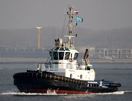 VENUS - 24m [IMO:9681053] Hafenschlepper (Tug) Aufnahme: 2017-12-01 Baujahr: 2015 | Bollard pull: 70t | Breite: 11m | Tiefgang: 5,53m Maschinenleistung: 4200 KW