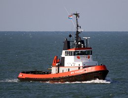 MTS VISCOUNT - 35m [IMO:7610012] Schlepper (Tug) Neuaufnahme: 2020-09-18 (2020-03-12) Baujahr: 1977 | Bollard pull: 52t | Breite: 10m | Tiefgang: 5,20m Maschinenleistung: 2591 KW...