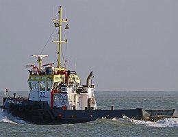 MULTRATUG 22 - 20m [IMO:8662787] Hafenschlepper (Tug) Aufnahme: 2016-11-11 Baujahr: 2001 | Bollard pull: 30t | Breite: 6,35m | Tiefgang: 2,40m Maschinenleistung: 1490 KW |...