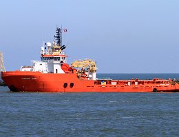 NORMAND BORG - 80m [IMO:9229477] Offshoreschlepper (Tug) Aufnahme: 2015-05-24 Baujahr: 2000 | Bollard pull: 202t | Breite: 18m Maschinenleistung: 12353 KW