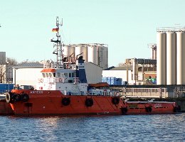 ANTEOS - 37m [IMO:9223681] Offshoreschlepper (Tug) Aufnahme: 2019-01-02 Baujahr: 2000 | Bollard pull: 45t | Breite: 11m | Tiefgang: 4,35m Maschinenleistung: 1175 KW |...