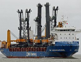 BBC AQUAMARINE - 153m [IMO:9504736] Schwerlastschiff (Heavy Load Vessel) Aufnahme: 2016-12-28 Baujahr: 2012 | DWT: 14465t | Breite: 23m | Tiefgang: 9,10m Maschinenleistung: 6090 KW |...