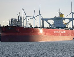 ATHENIAN HARMONY - 333m [IMO:9411965] Supertanker (Crude Oil Tanker) VLCC Aufnahme: 2016-01-18 Baujahr: 2010 | DWT: 317411t | Breite: 60m