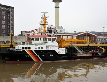 Behördenschiffe Authority Vessels SAR, Pilots, Polizei, Küstenwache